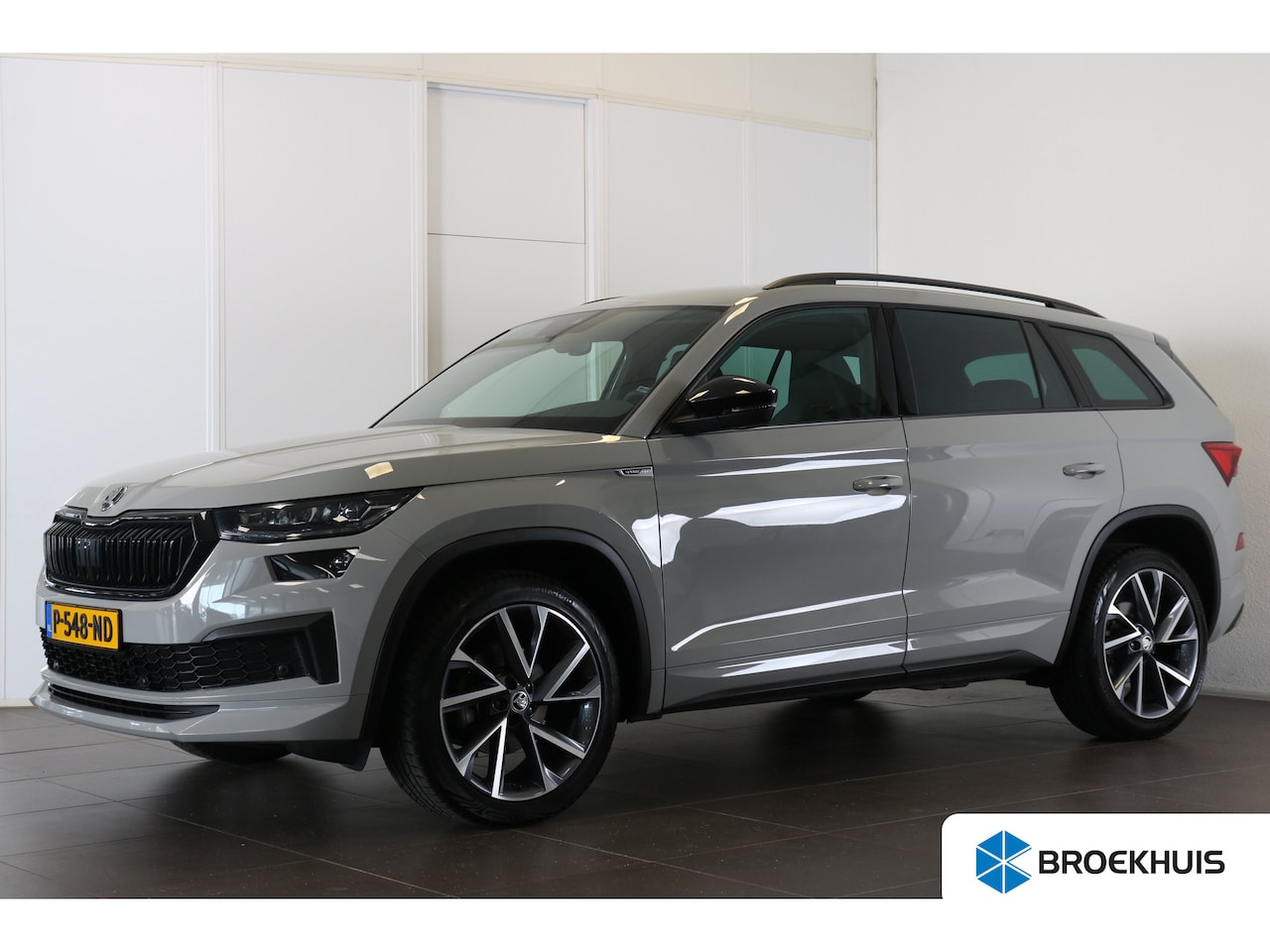 Skoda Kodiaq - 1.5 TSI Sportline Business | Navi | Clima | Adaptive Cruise | Sportstoelen | Stoelverwarmi - AutoWereld.nl