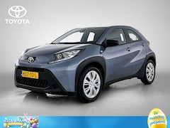 Toyota Aygo X - 1.0 VVT-i MT Play | BTW Voertuig | Achteruitrijcamera | Rijklaar