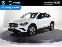Mercedes-Benz GLA-Klasse - 250 e Star Edition AMG Line | Night | Panoramadak | Trekhaak | Stoelverwarming | Widescree