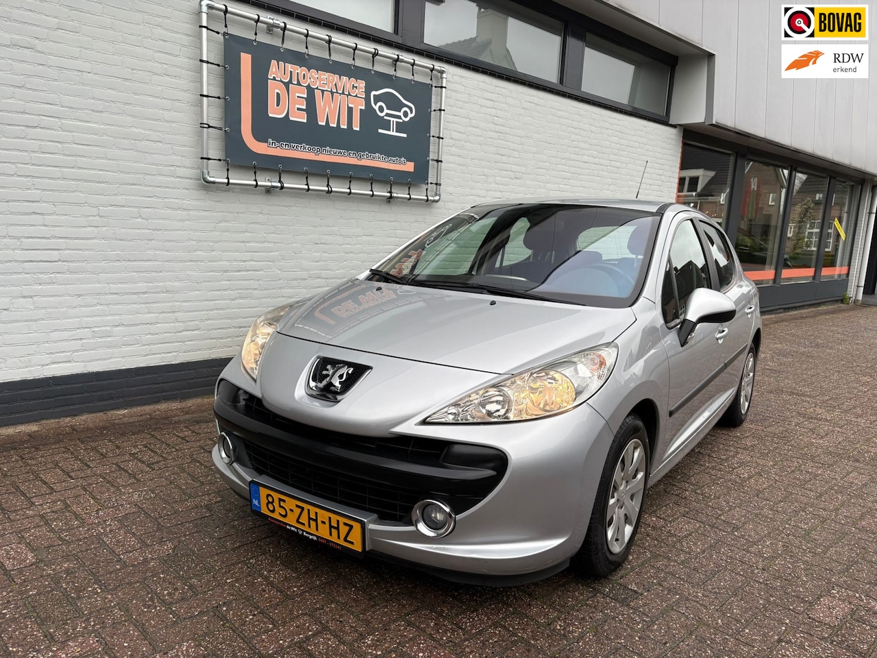 Peugeot 207 - 1.6 VTi XS lage km stand met NAP - AutoWereld.nl