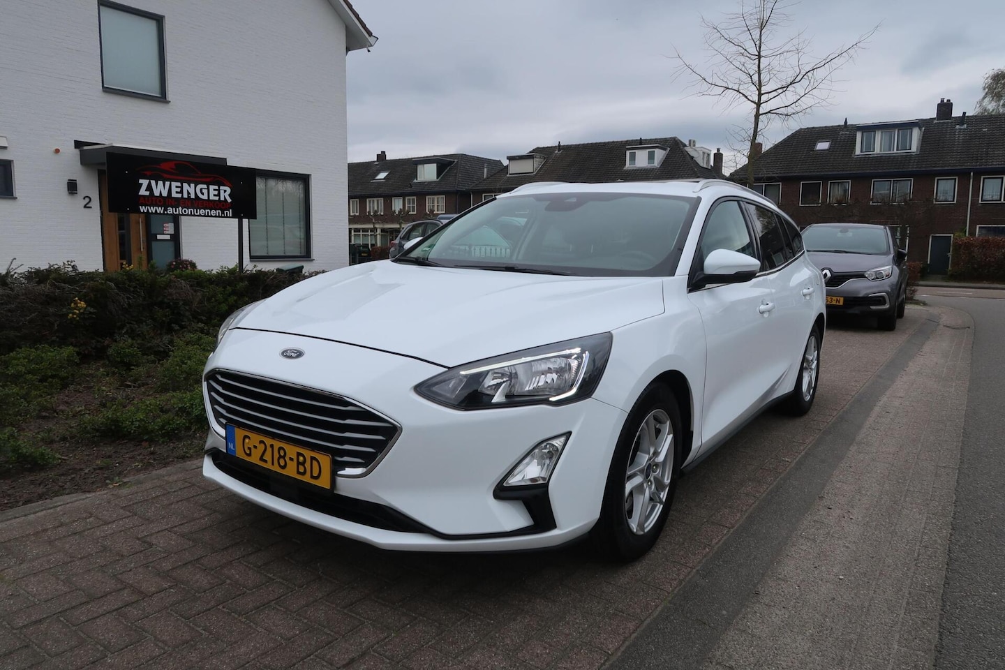 Ford Focus Wagon - 1.0 EcoBoost NAVIGATIE|CAMERA|CARPLAY|PDC|CRUISECONTROL|RIJSTROOK|ORIGINEEL NEDERLANDS - AutoWereld.nl