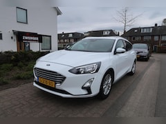 Ford Focus Wagon - 1.0 EcoBoost NAVIGATIE|CAMERA|CARPLAY|PDC|CRUISECONTROL|RIJSTROOK|ORIGINEEL NEDERLANDS