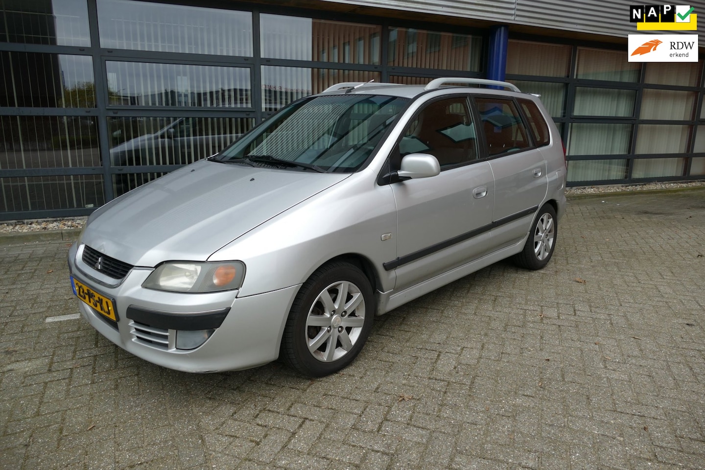 Mitsubishi Space Star - 1.8 Instyle Silver automaat Apk 15-7-2026 AIRCO - AutoWereld.nl