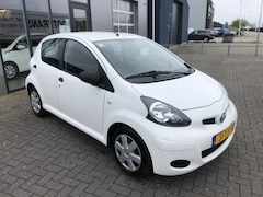 Toyota Aygo - 1.0-12V Now 1e Eigenaar Dealeronderhouden