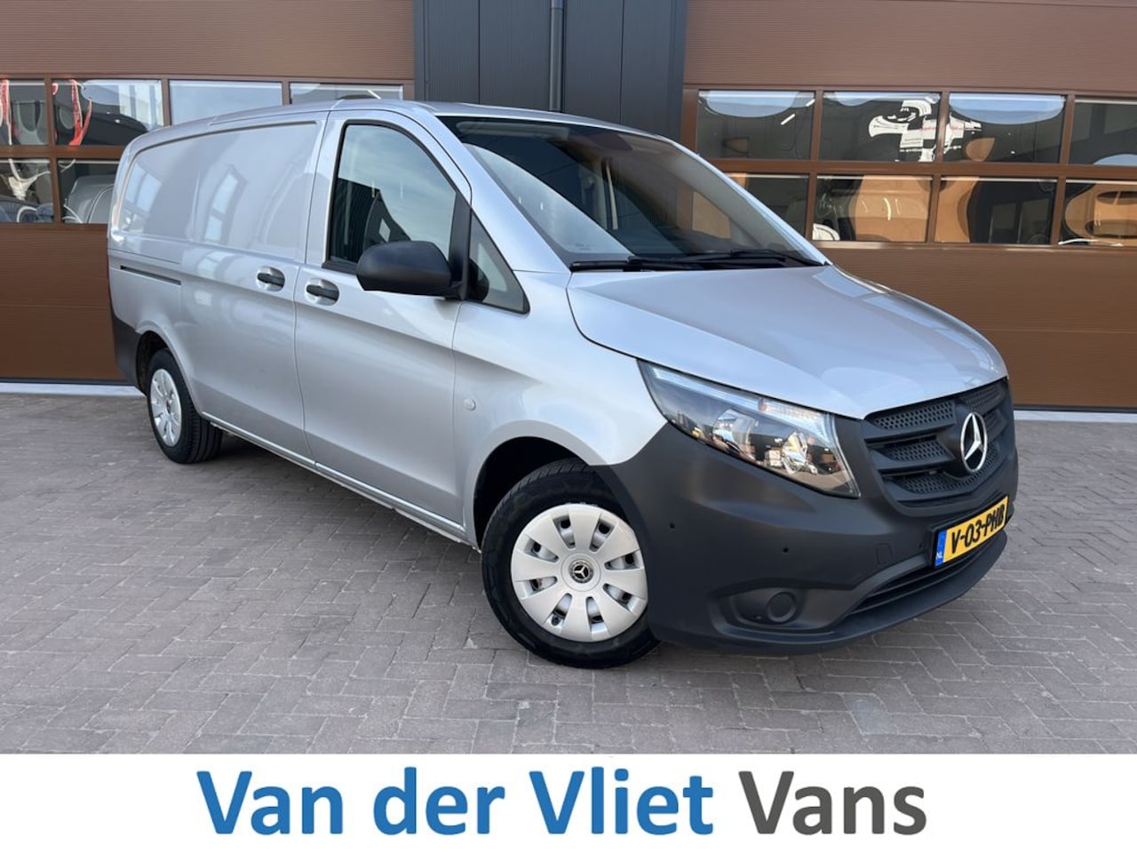Mercedes-Benz Vito - 114 CDI E6 Automaat Lang Lease €346 p/m, Airco, Navi, Carplay, PDC, Camera, Volledig onder - AutoWereld.nl
