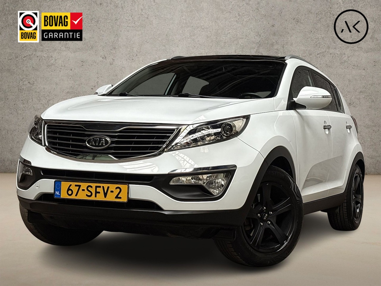 Kia Sportage - 2.0 X-ecutive Sport (SCHUIFDAK, NAVIGATIE, CLIMATE, LEDER, SPORTSTOELEN, TREKHAAK, CRUISE, - AutoWereld.nl