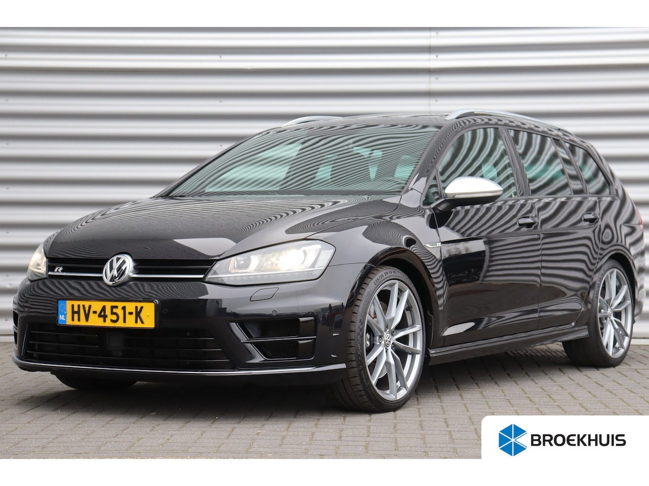 Volkswagen Golf Variant - R 2.0 TSI 300PK 4-MOTION AUTOMAAT / NAVI / CLIMA / FULL-LED / ORG. NL. / 19" PRETORIA / PA - AutoWereld.nl