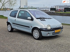 Renault Twingo - 1.2-16V Privilège Nieuwe APK Airco/El.ramen