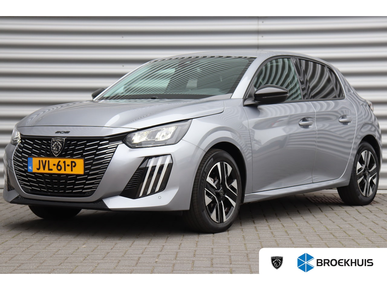 Peugeot 208 - 1.2 PURETECH 100PK ALLURE / NAVI / LEDER / CLIMA / PDC / 16" LMV / CAMERA / WINTERPAKKET / - AutoWereld.nl