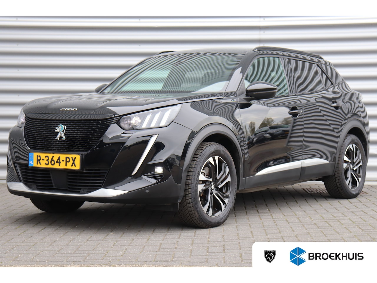 Peugeot e-2008 - 50KWH 136PK GT PACK AUTOMAAT / NAVI / LEDER / CLIMA / PDC / 17" LMV / CAMERA / / KEYLESS / - AutoWereld.nl