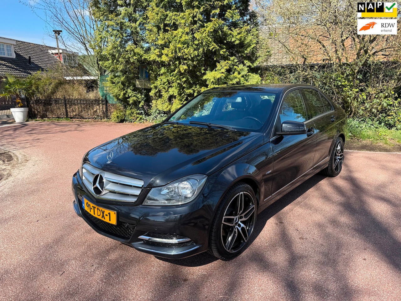 Mercedes-Benz C-klasse - 220 CDI Business Class Avantgarde / Navi / xenon / led / PDC / Trekhaak - AutoWereld.nl