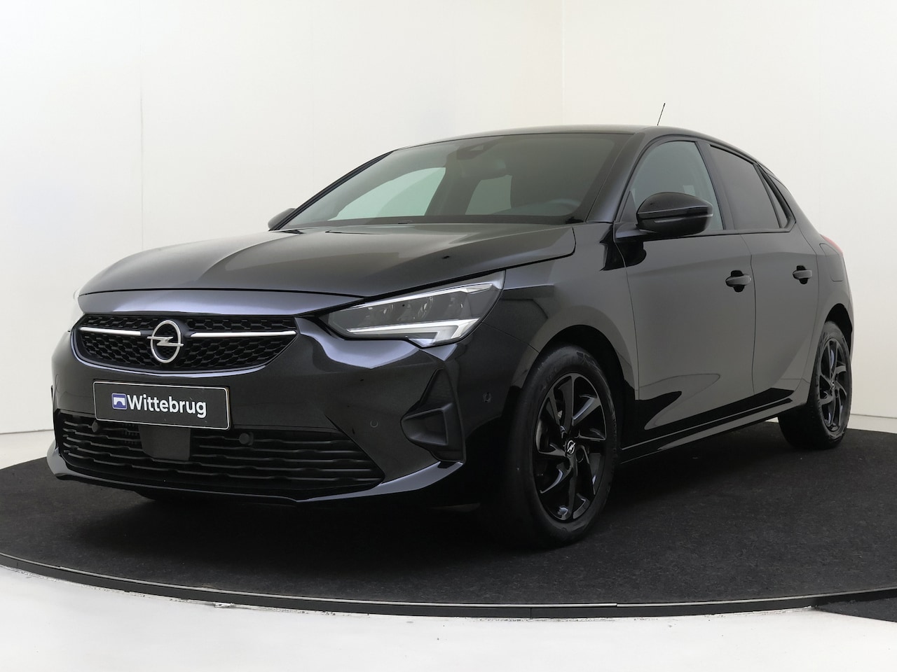 Opel Corsa - 1.2 GS Line | Navigatie | Sportstoelen | 100 pk 100 pk | Navigatie | Sportstoelen - AutoWereld.nl