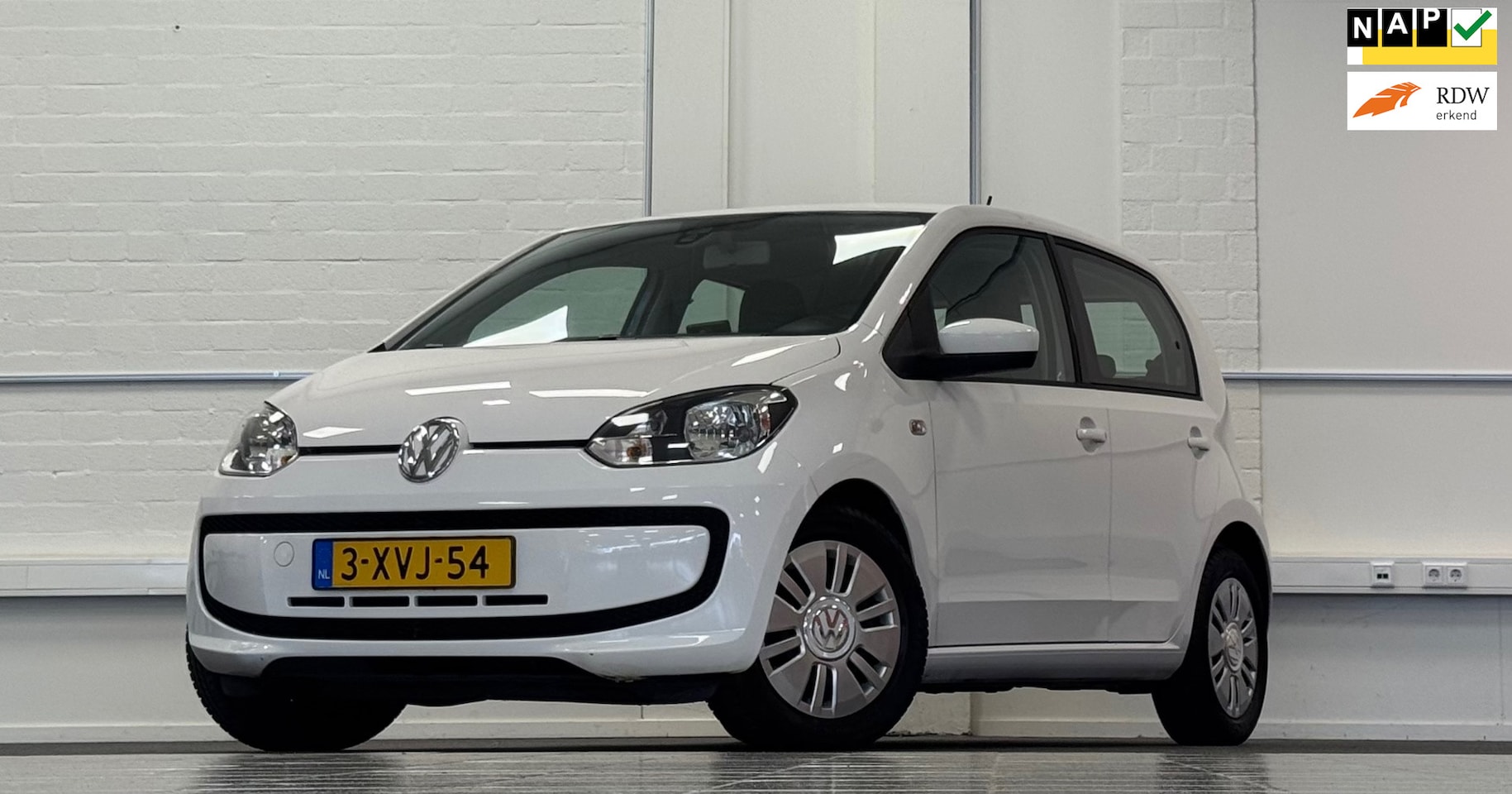 Volkswagen Up! - 1.0 move up! BlueMotion 1e Eigenaar Airco Executive-pakket Mooi! - AutoWereld.nl