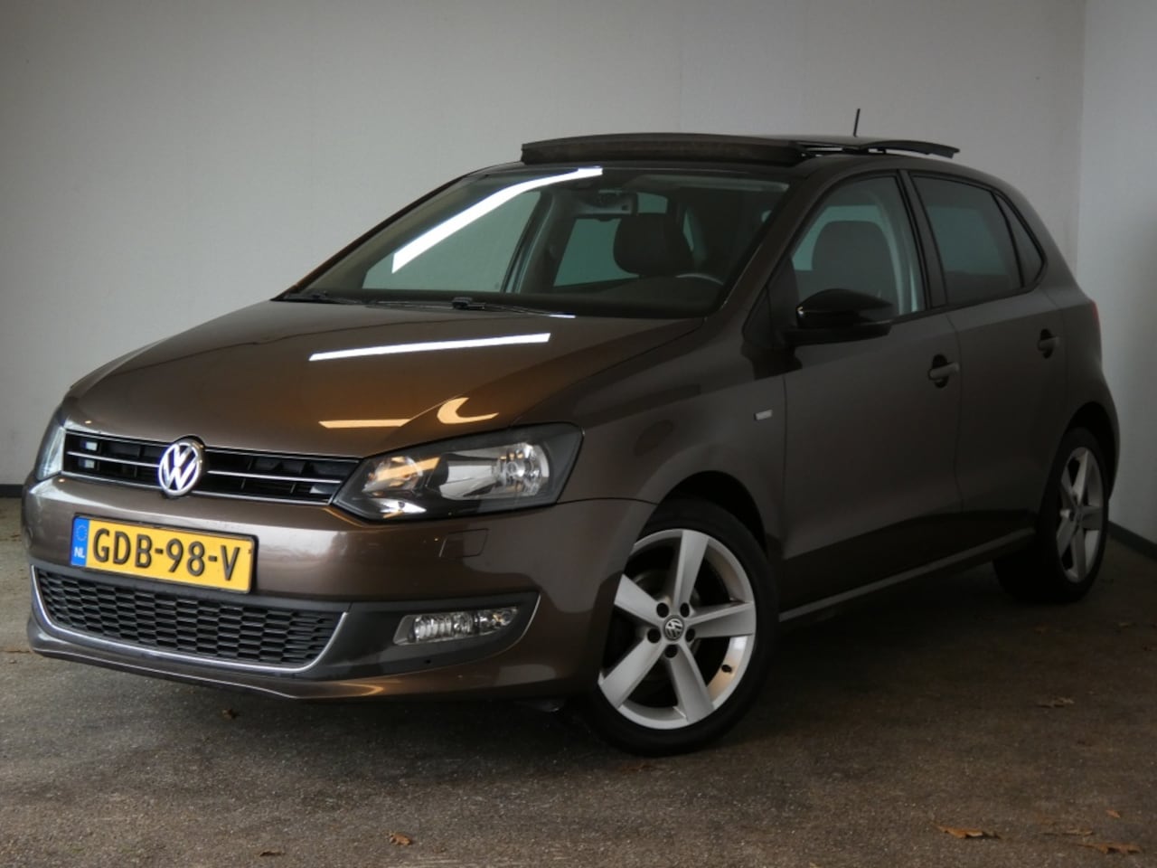 Volkswagen Polo - 1.2 TSI Highline Nwe APK airco - AutoWereld.nl