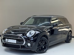 MINI Clubman - 2.0 Cooper S JCW Chili, 192Pk, 2016, Panoramadak, 2de eigenaar, HUD, Parkeersensoren, LED