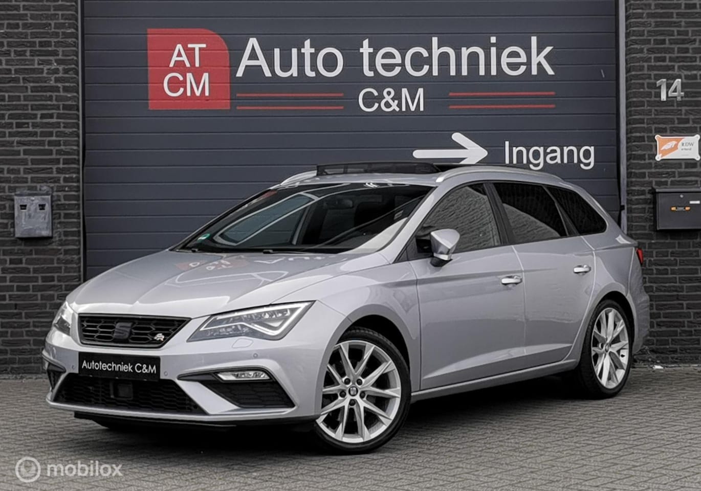 SEAT Leon ST - 1.8 TSI FR 180PK/DSG/PANO/NAV/CRUISE/CARPLY/DCC - AutoWereld.nl