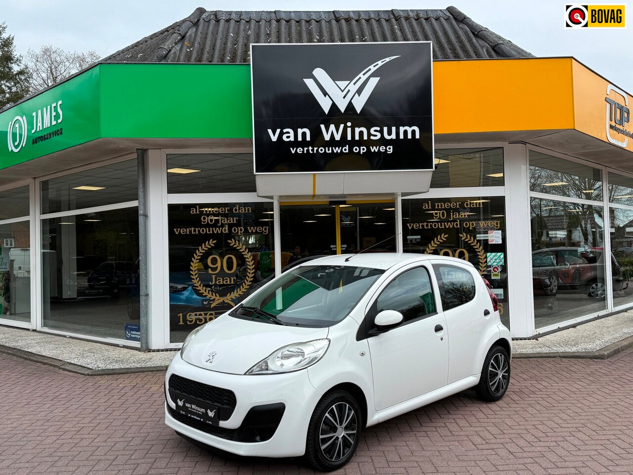 Peugeot 107 - 1.0 Urban Light Accent 1.0 Urban Light Accent - AutoWereld.nl