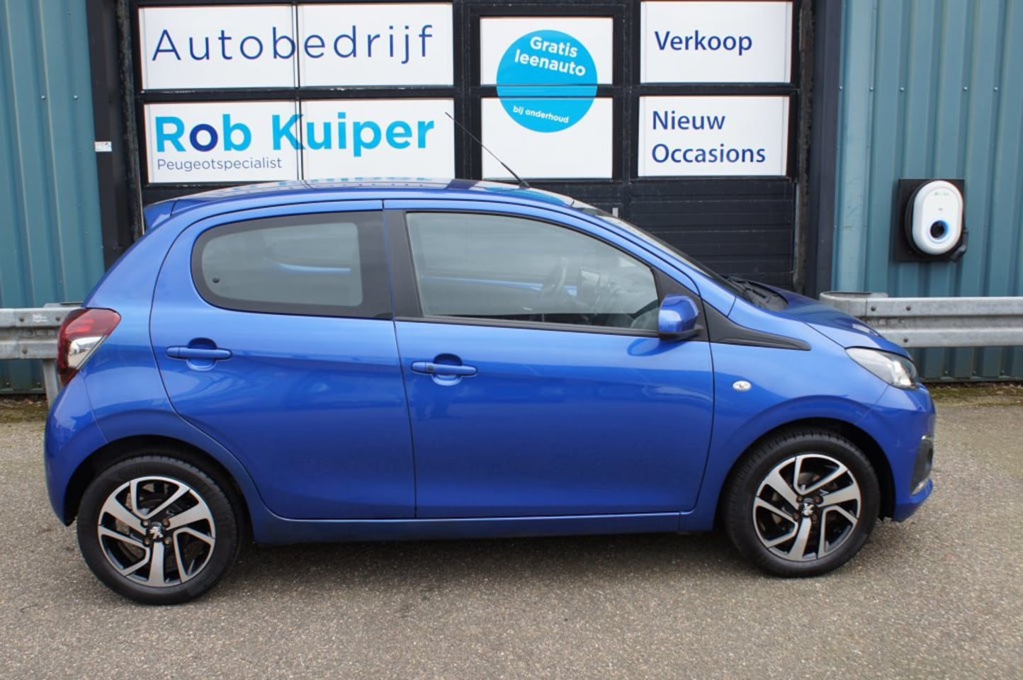 Peugeot 108 - 1.0 e-VTi Allure automaat - AutoWereld.nl
