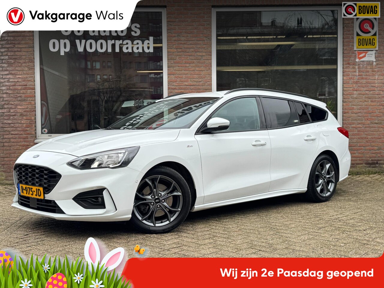 Ford Focus Wagon - 1.0 Ecoboost ST Line | Navi | Airco | Camera | PDC | Carplay | Automaat - AutoWereld.nl
