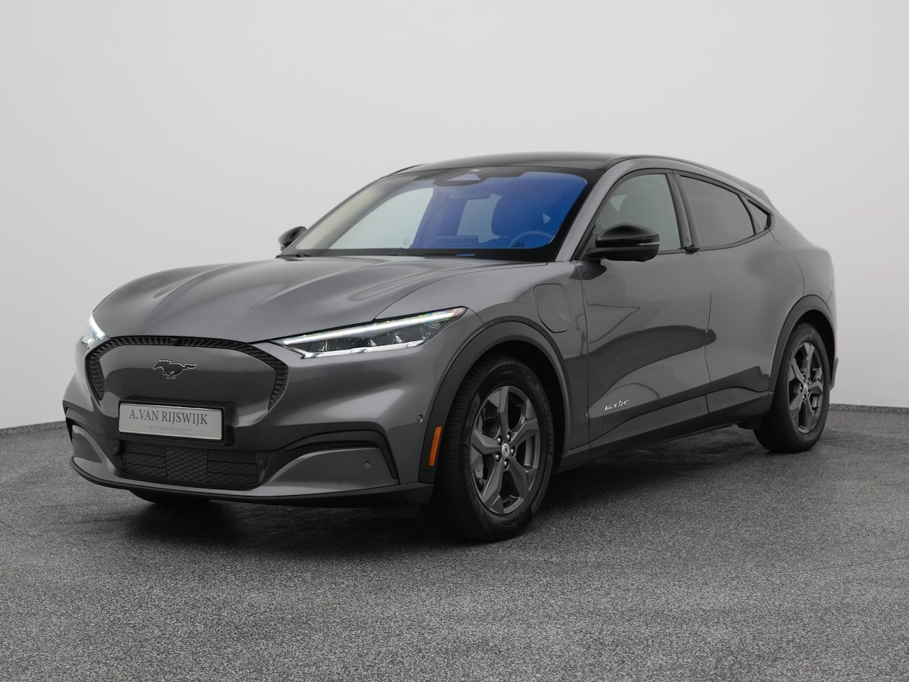 Ford Mustang Mach-E - Standard RWD 73 kWh | 360° | ADAPTIVE | B&O | STOEL- EN STUURVERW. - AutoWereld.nl