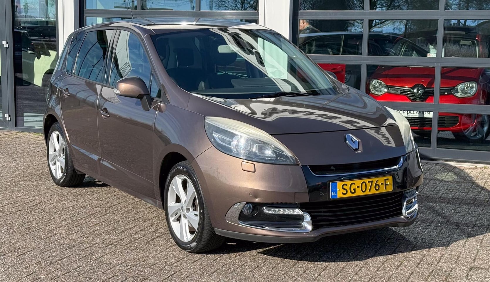 RENAULT MEGANE SCENIC
