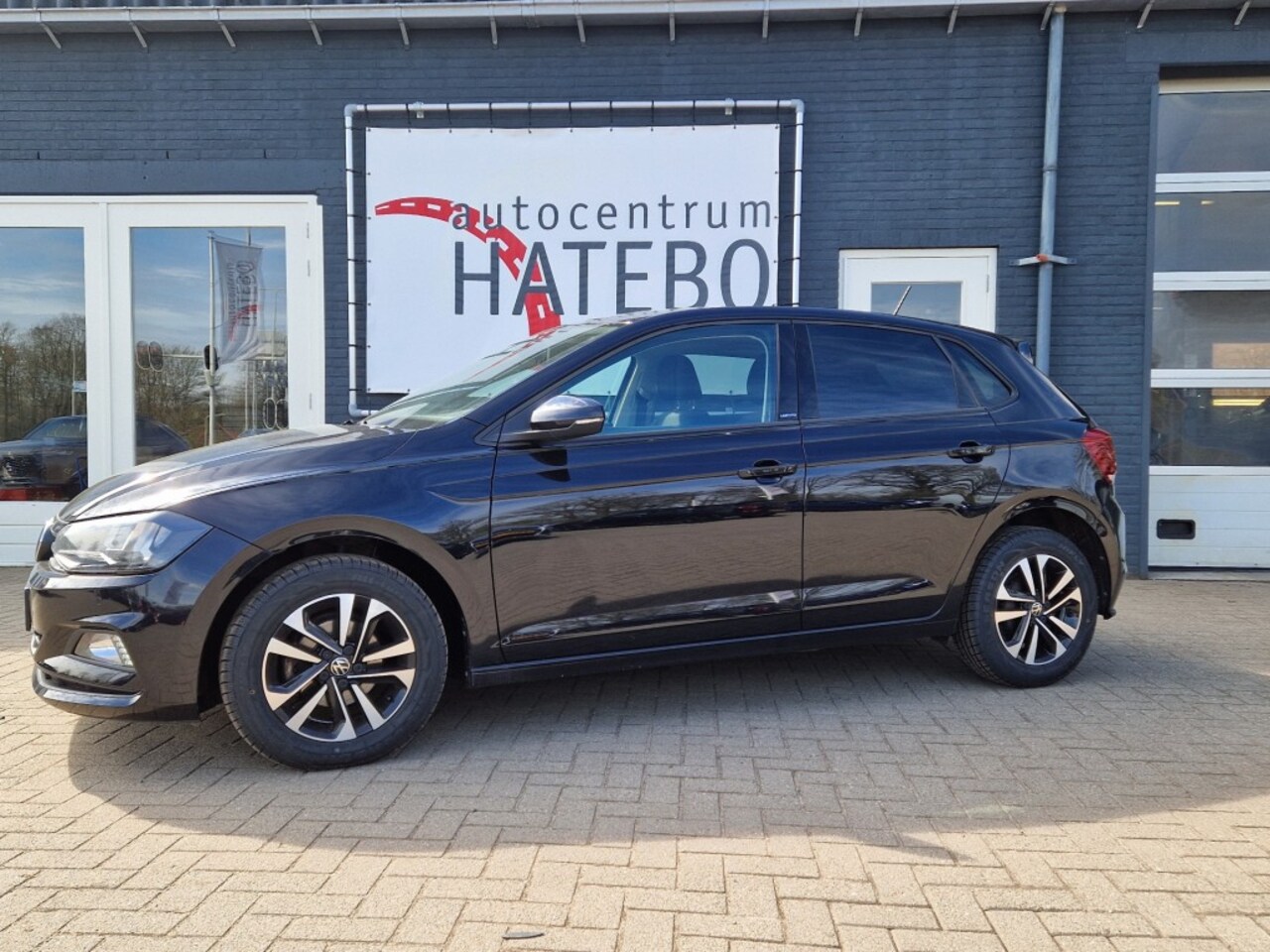 Volkswagen Polo - 1.0 TSI HIGHLINE United Climate / Cruise / Apple car Play / LM 16Mooi! - AutoWereld.nl