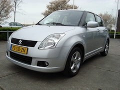 Suzuki Swift - 1.3 EXCLUSIVE