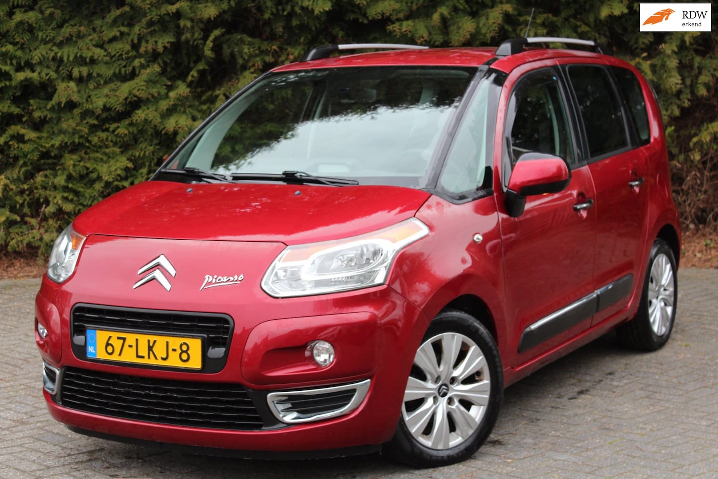 Citroën C3 Picasso - 1.4 VTi Exclusive 95PK | Trekhaak | Airco | Elektrische Ramen - AutoWereld.nl