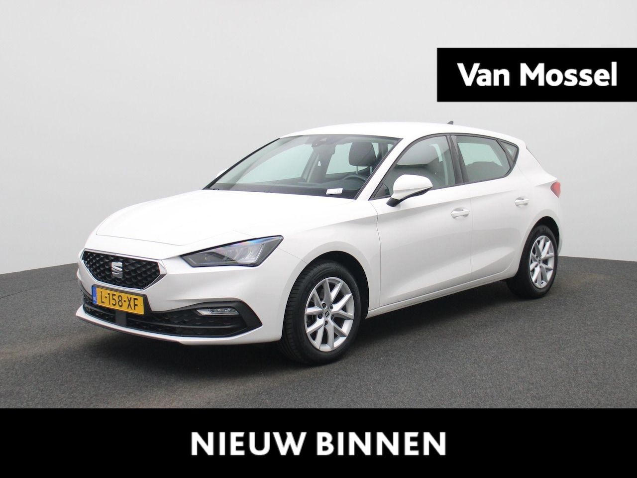 SEAT Leon - 1.0 TSI Style | Cruise Control | Lane Assist | Keyless | Climate Control | Apple Carplay / - AutoWereld.nl