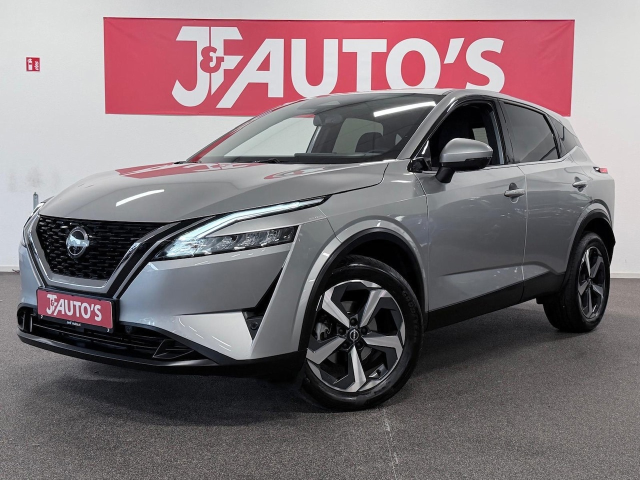 Nissan Qashqai - 1.3 MHEV Xtronic NAVIGATIE/CAMERA, CRUISE, ECC AIRCO - AutoWereld.nl