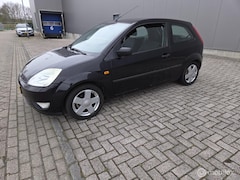Ford Fiesta - 1.6-16V