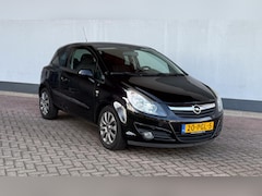 Opel Corsa - 1.2-16V Cosmo