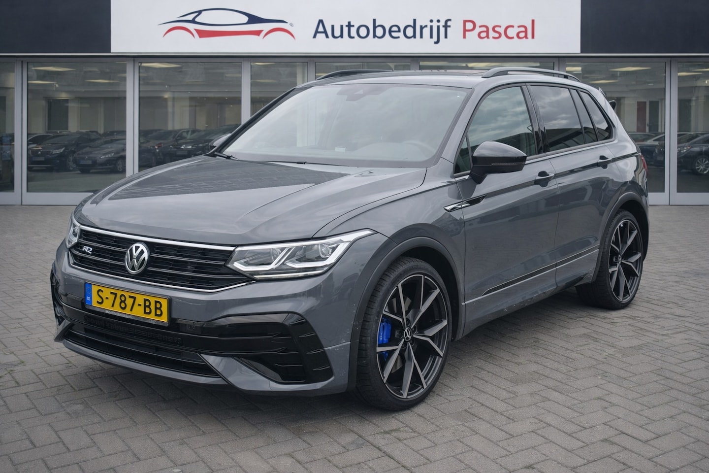 Volkswagen Tiguan - 2.0 TSI R 75 Edition 4Motion- Panoramadak - 320 PK ! - AutoWereld.nl