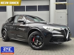 Alfa Romeo Stelvio - 2.9 V6 AWD Quadrifoglio 511PK/Pano/Harman