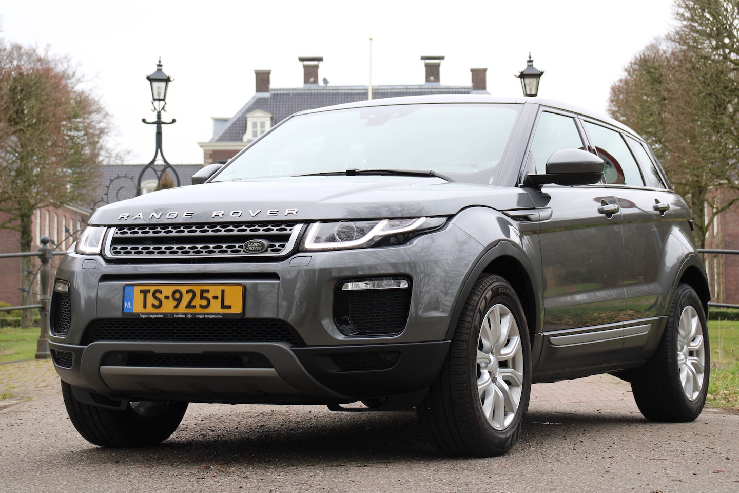 Land Rover Range Rover Evoque - 2.0 Si4 Urban Series SE | NL-AUTO! | DODE HOEK | PANODAK | STOELVERWARMING | PARK SENS V+A - AutoWereld.nl
