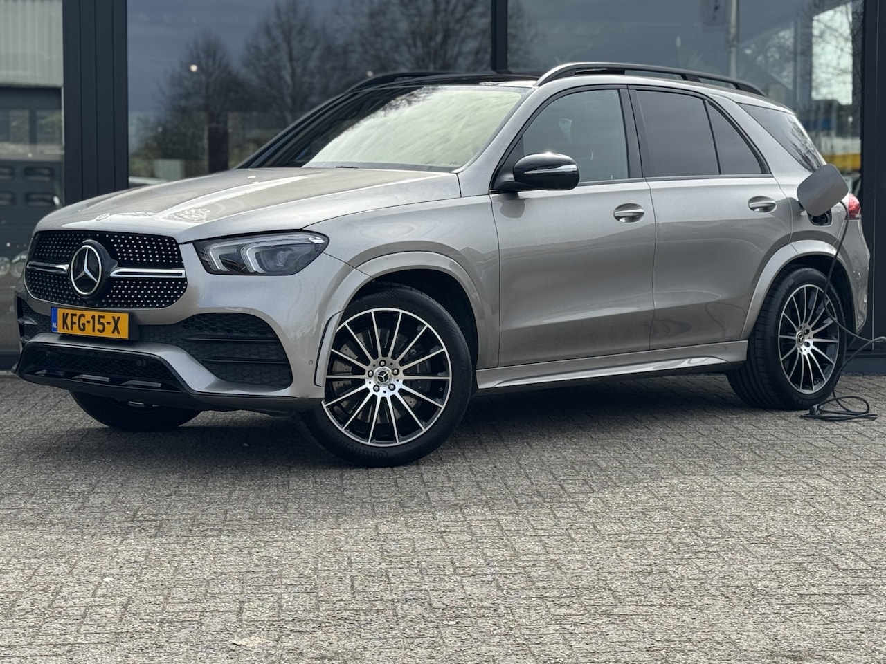 Mercedes-Benz GLE-Klasse - 350 e 4MATIC AMG Pano | Carbon | Trekhaak | - AutoWereld.nl