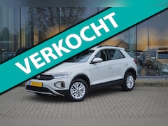 Volkswagen T-Roc - 1.0 TSI Life | Stoelverwarming | PDC | Carplay