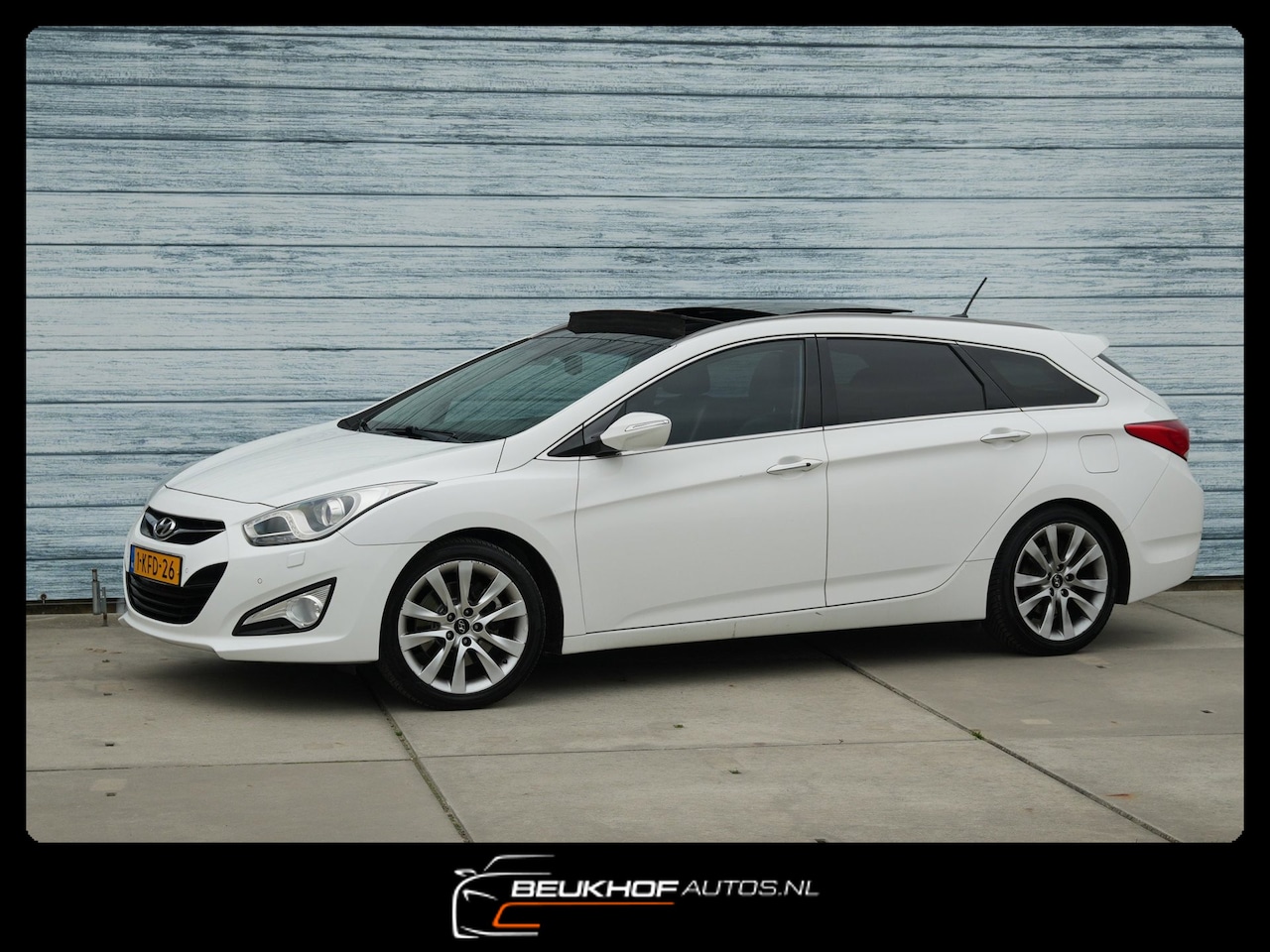 Hyundai i40 Wagon - 2.0 GDI i-Catcher Pano Cruis Leer Trekhaak - AutoWereld.nl