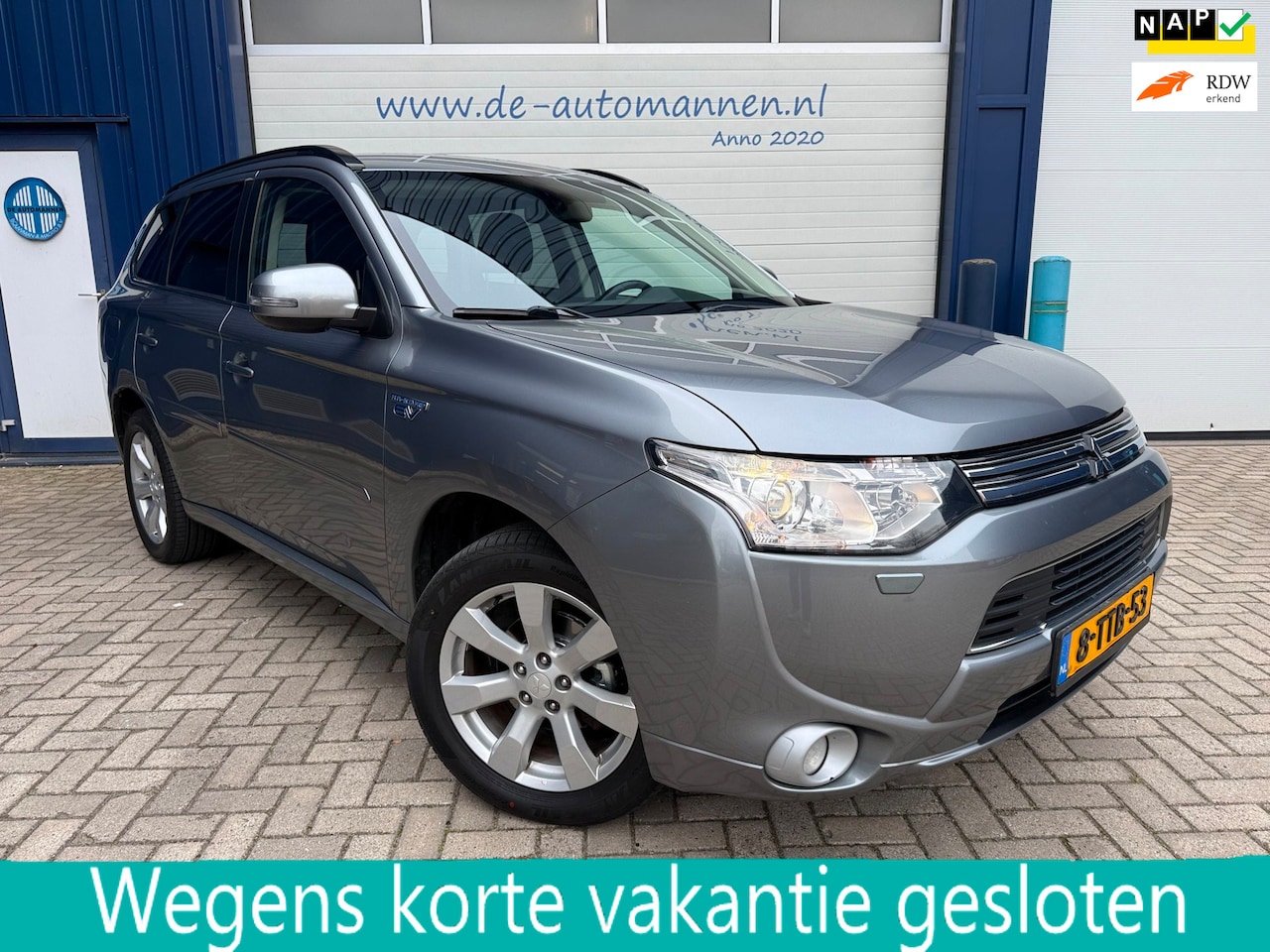Mitsubishi Outlander - 2.0 PHEV Executive Edition / ECC / CRUISE / BTW AUTO / APK 03-2027 - AutoWereld.nl