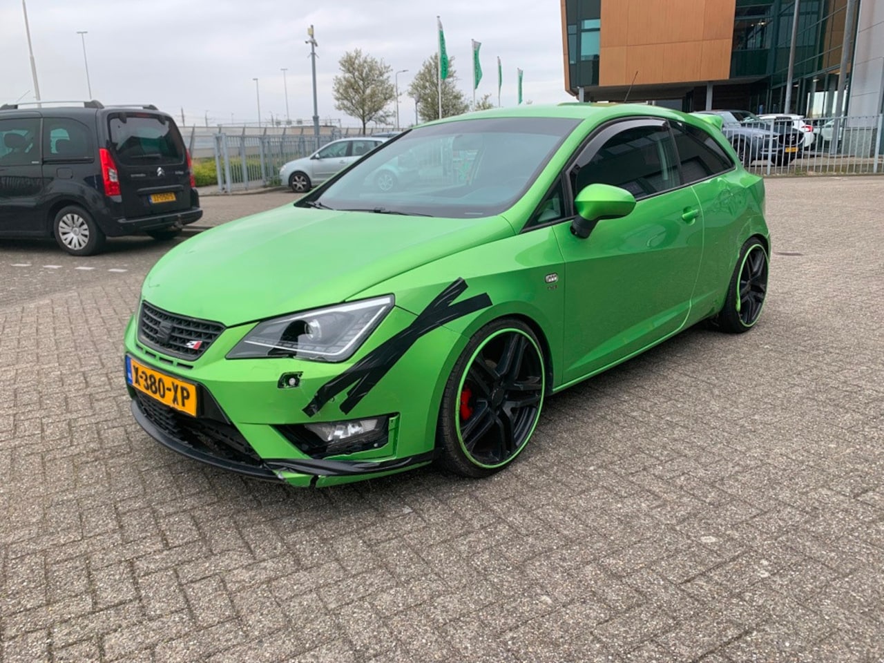 SEAT Ibiza SC - 1.2 TSI FR Groen 2013 Airco Cruise Navi - AutoWereld.nl