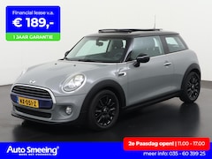 MINI Cooper - 1.5 Business | Panoramadak | Camera | Navigatie | Zondag Open