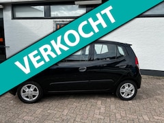 Hyundai i10 - 1.1 Active Orange Babies automaat