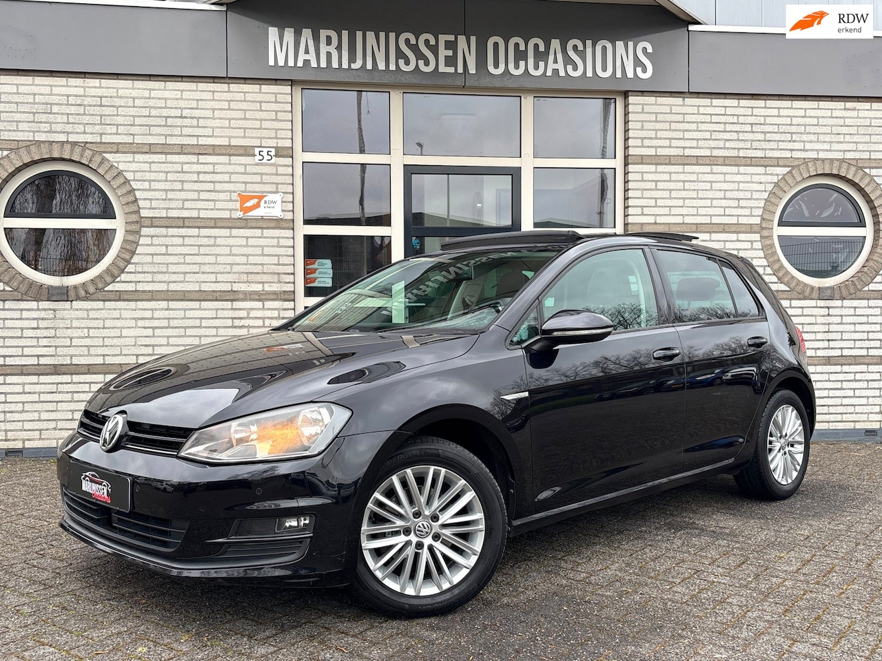 Volkswagen Golf - 1.2 TSI CUP Edition|Pano,ACC,PDC| - AutoWereld.nl