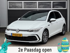 Volkswagen Golf - 1.5 eTSI R-Line Led, Pano, Camera, Stuur/ Stoelverwarming, IQ Drive