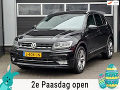 Volkswagen Tiguan - 2.0 TSI DSG 4Motion 2x R Line Xenon/Led, Pano, Keyless, Virtual, 360 Camera