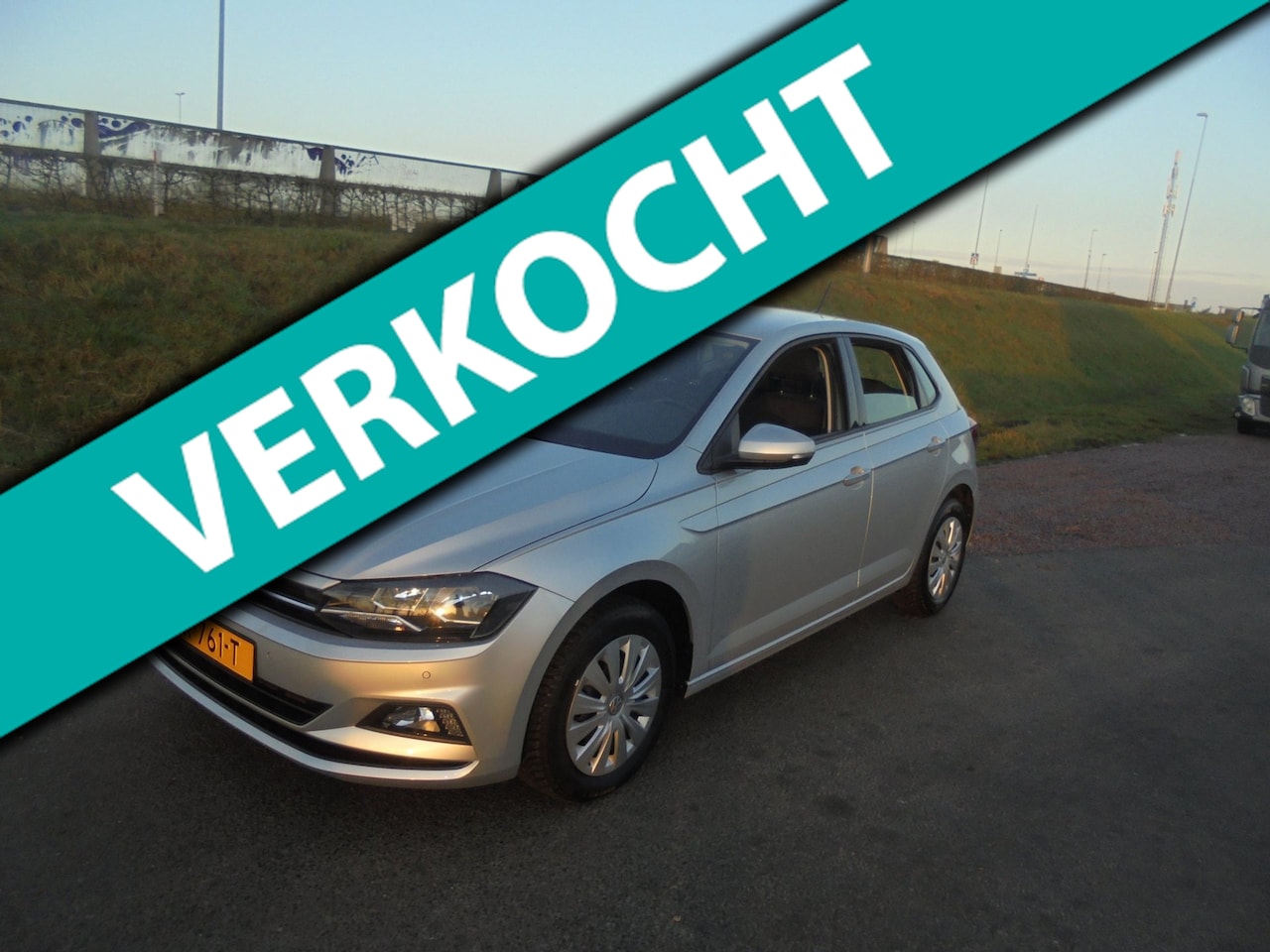 Volkswagen Polo - Volkswagen Polo 1.0 TSI benzine Automaat airco pdc 74.000km eerste eigenaar - AutoWereld.nl