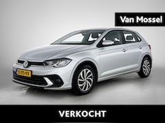 Volkswagen Polo - 1.0 TSI Life | 95 PK | Stoelverwarming | Airco | Digital Cockpit | Parkeersensoren | Navig