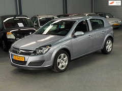 Opel Astra - 1.4 Essentia Nieuwe APK NAP