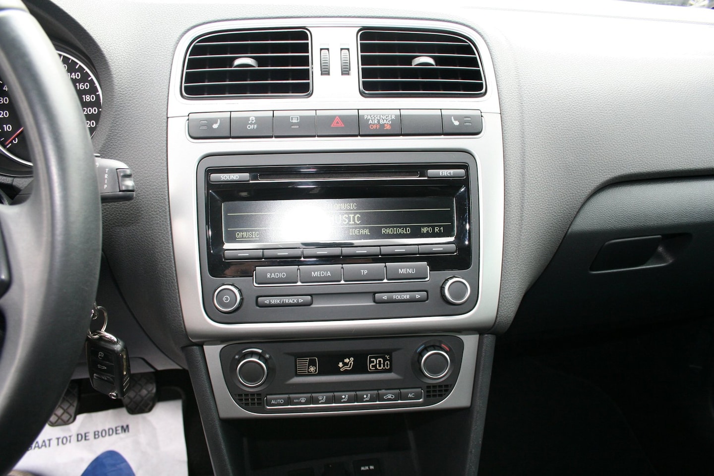 Volkswagen Polo - 1.2 LIFE
