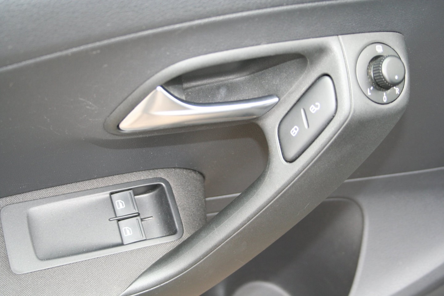 Volkswagen Polo - 1.2 LIFE